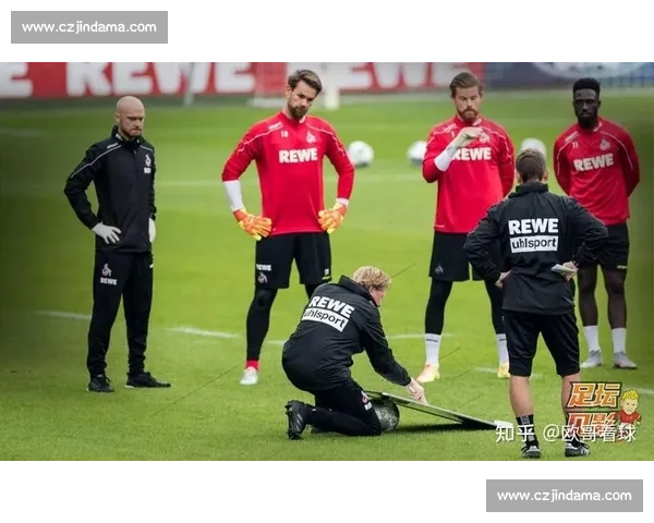 科隆官宣 1000 万欧签 21 岁新星中卫 范登伯格加盟德甲劲旅 科隆官宣 1000 万欧签 21 岁新星中卫 范登伯格加盟德甲劲旅